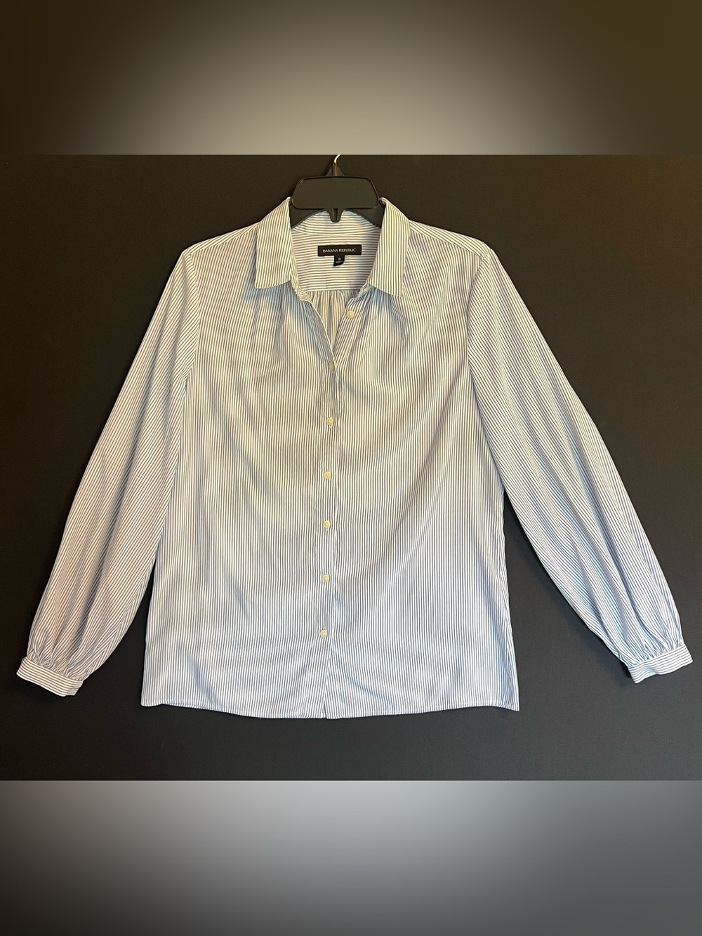 Banana Republic | Button Up Blouse (S)